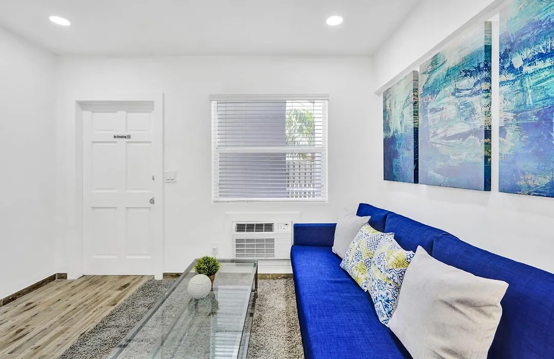 Cozy Studio Wbeach Boardwalk Steps Kitchen-1